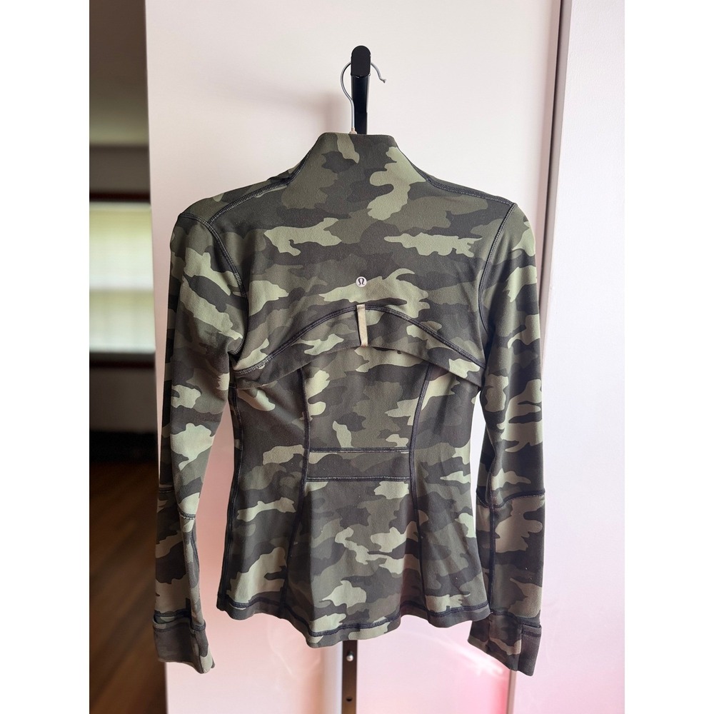 Lululemon Define Jacket *Luon – Size 4 – Heritage 365 Camo Medium Olive Multi - Picture 3 of 7